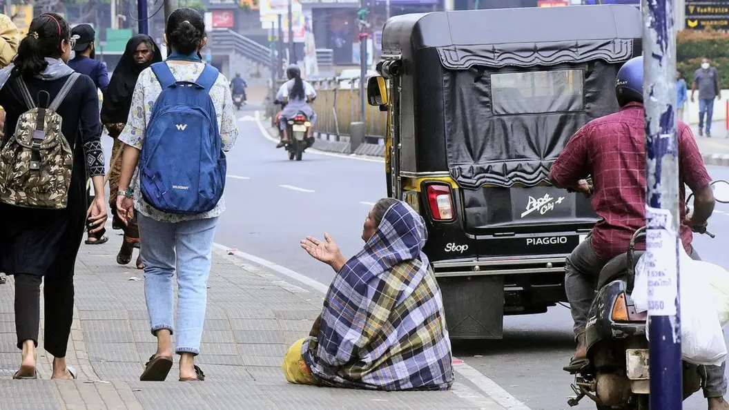इंदौर में कभी थे 5,000 भिखारी, अब “देश का पहला भिक्षुकमुक्त शहर” बनने का दावा