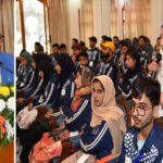 जम्मू कश्मीर में अमन एवं शांति के लिए कार्य करें युवा - राज्यपाल रमेन डेका