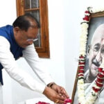 मुख्यमंत्री साय ने महात्मा गांधी की पुण्यतिथि पर दी श्रद्धांजलि