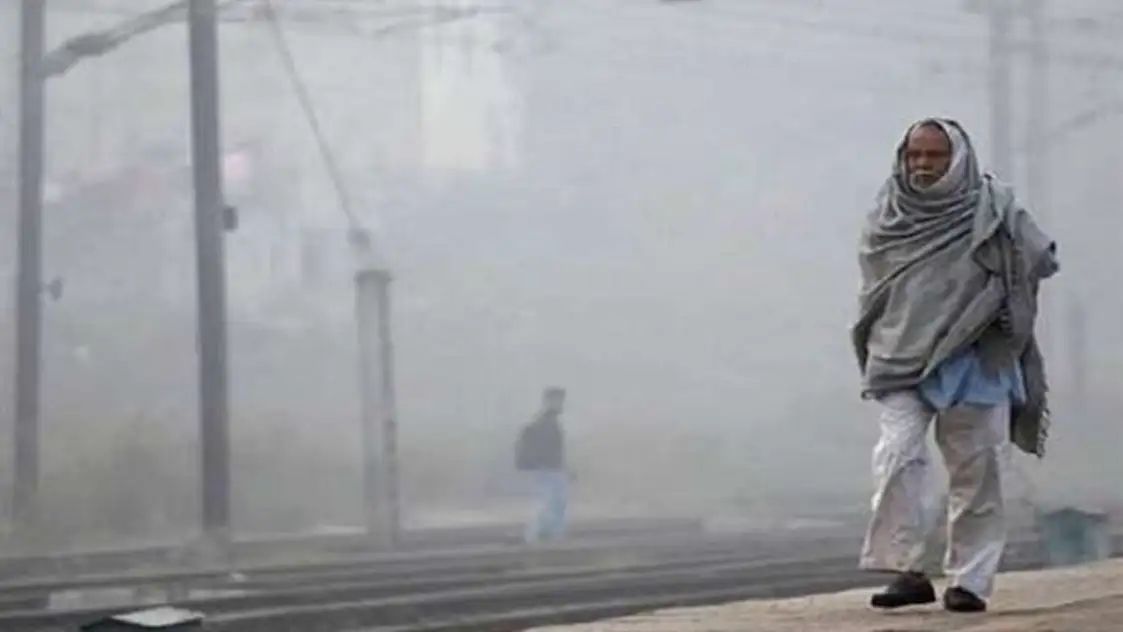 दिल्ली-एनसीआर में बढ़ी ठंड, यूपी और बिहार में बारिश का अलर्ट…
