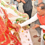 बसंत पंचमी पर्व पर मुख्यमंत्री साय मां शारदा धाम पहुंचे