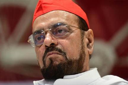 आजमी की ‘वारी’ टिप्पणी : राकांपा ने ‘विषाक्त तत्व’ और विहिप ने हिंदुओं का अपमान बताया