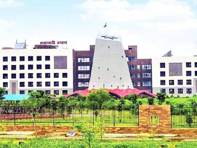 राज्य प्रशासनिक सेवा के 6 अधिकारियों का तबादला, आदेश जारी…