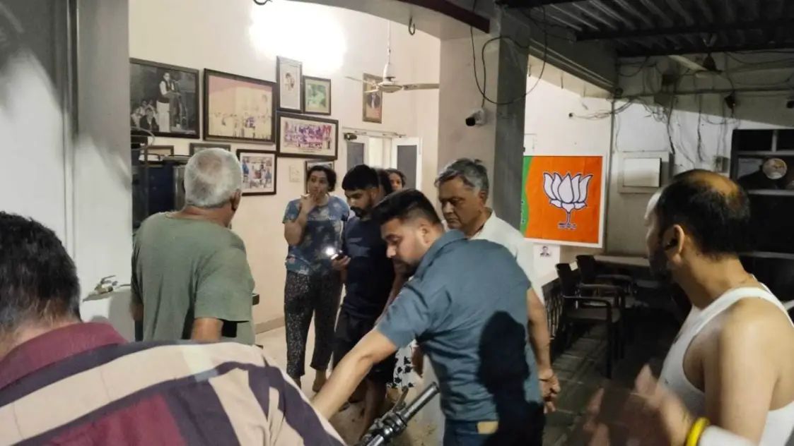 भाजपा नेता के आवास पर विस्फोट मामले में दो लोग गिरफ्तार; आईएसआई एवं बिश्नोई की संलिप्तता: पुलिस