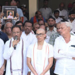 छत्तीसगढ़: पहलगाम आतंकी हमले में मारे गए व्यवसायी का अंतिम संस्कार, बड़ी संख्या में लोग पहुंचे