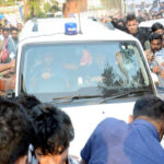 कुलगुरु की गाड़ी जबरन रोकने पर कांग्रेस के पूर्व नेता समेत तीन लोगों के खिलाफ मामला दर्ज