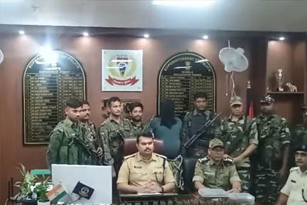 झारखंड: गुमला में पांच लाख रुपये का इनामी माओवादी फिरोज अंसारी गिरफ्तार