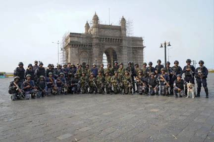 सेना के तीनों अंगों ने संयुक्त सुरक्षा अभ्यास किया, फोर्स वन और मुंबई पुलिस ने भी हिस्सा लिया