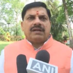 जूते पहनकर इंदिरा गांधी को पुष्पांजलि अर्पित करना अनुचित: राहुल गांधी पर मोहन यादव का कटाक्ष