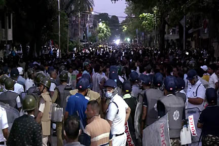 बंगाल: दक्षिण 24 परगना में झड़प के संबंध में 40 लोग गिरफ्तार, हालात काबू में