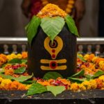 Sawan Somwar 2025: शुभ संयोग में सावन का पहला सोमवार आज, जानें शुभ मुहूर्त और पूजा विधि
