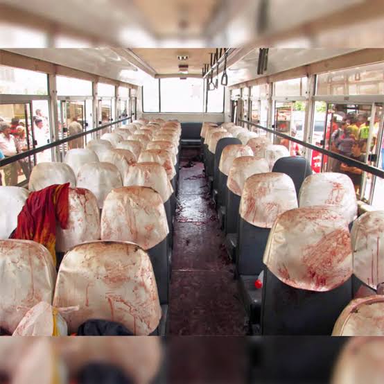 पाकिस्तान: उग्रवादियों ने बस में सवार नौ यात्रियों को गोली मारी…