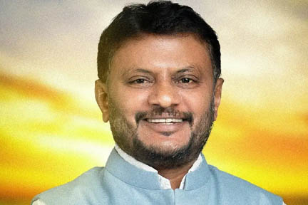 कर्नाटक: कांग्रेस ने नेतृत्व परिवर्तन संबंधी बयान को लेकर विधायक को कारण बताओ नोटिस जारी किया