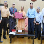 संभल हिंसा की जांच के लिये गठित न्यायिक आयोग ने मुख्यमंत्री को सौंपी रिपोर्ट