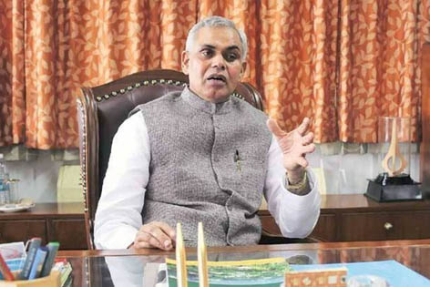 आचार्य देवव्रत मुंबई पहुंचे, सोमवार को महाराष्ट्र के राज्यपाल पद की लेंगे शपथ