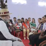 मणिपुर: चूड़ाचांदपुर के बाद प्रधानमंत्री मोदी इंफाल में हिंसा से विस्थापित लोगों से मिले