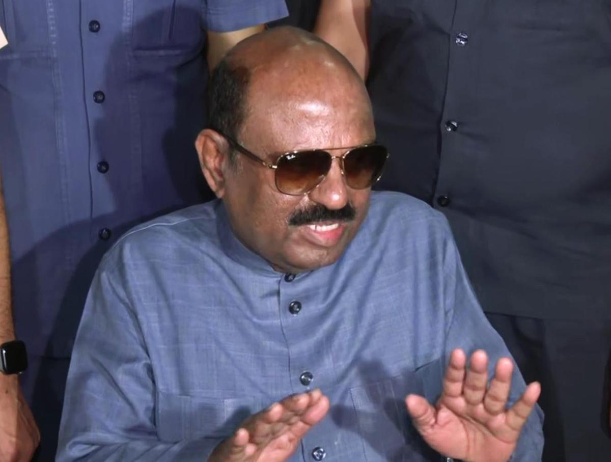 राजभवन में तलाशी अभियान चलाएंगे राज्यपाल, टीएमसी सांसद ने हथियार होने के लगाए थे आरोप