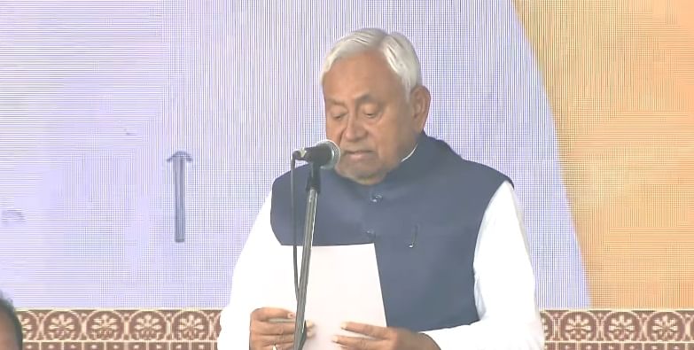 नीतीश कुमार ने 10 वीं बार मुख्यमंत्री पद की ली शपथ, यह लोग बने एनडीए सरकार में मंत्री