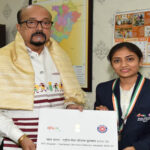 राष्ट्रपति पुरस्कार से सम्मानित एनएसएस की छात्रा लेखनी साहू ने राज्यपाल से की सौजन्य भेंट