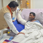 रायपुर: उपमुख्यमंत्री विजय शर्मा ने आईईडी ब्लास्ट में घायल पुलिस जवानों से अस्पताल में की मुलाकात