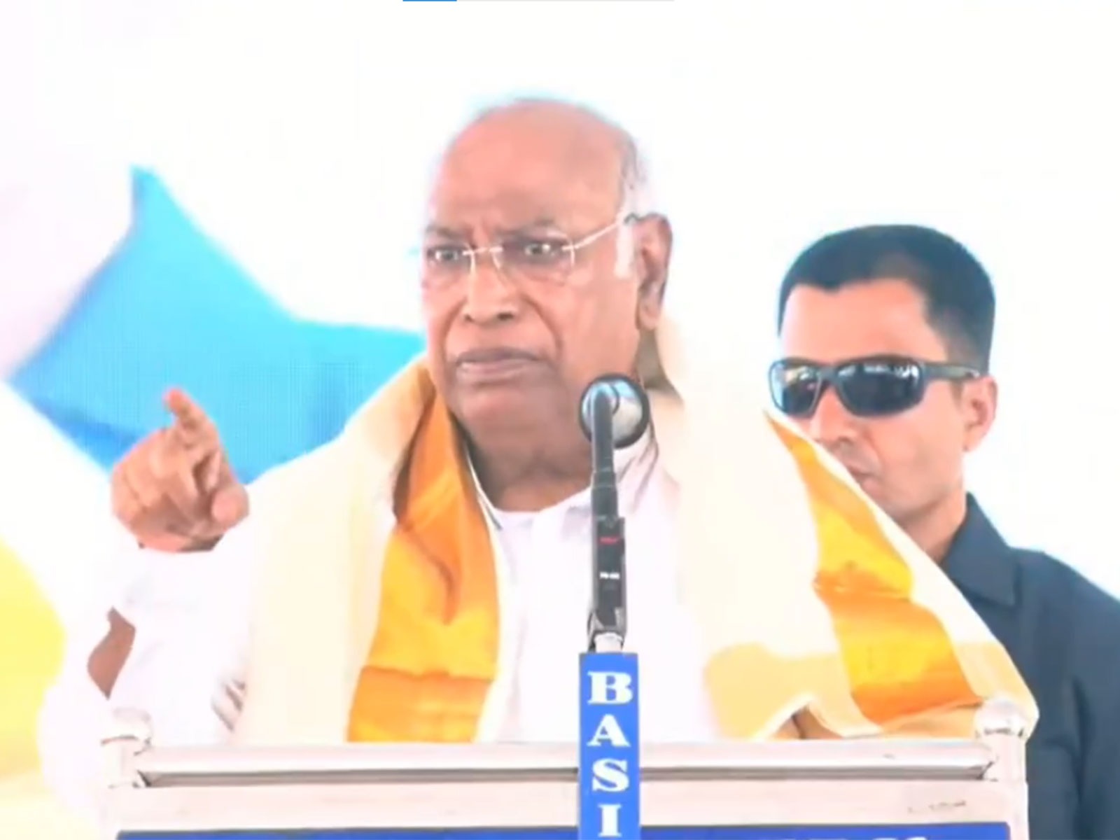 विपक्ष करेगा महिला आरक्षण बिल का विरोध: मल्लिकार्जुन खरगे बोले- नीयत में खोट है, यह सिर्फ चुनावी पैंतरा