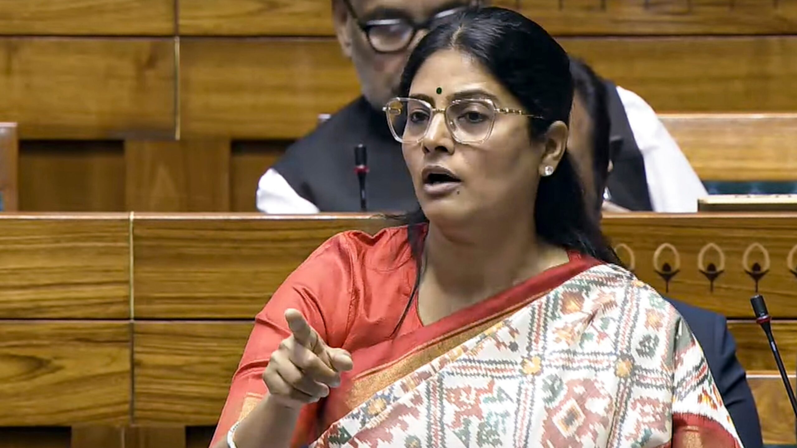 हम इस बिल के खिलाफ में करेंगे वोट- खरगे; अनुप्रिया पटेल ने कहा- देश की आधी आबादी को इंतजार