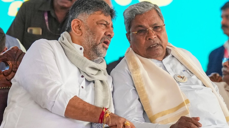 कर्नाटक में नेतृत्व परिवर्तन की अटकलें तेज, मुख्यमंत्री दे सकते हैं इस्तीफा, कल राजभवन पहुंचेंगे