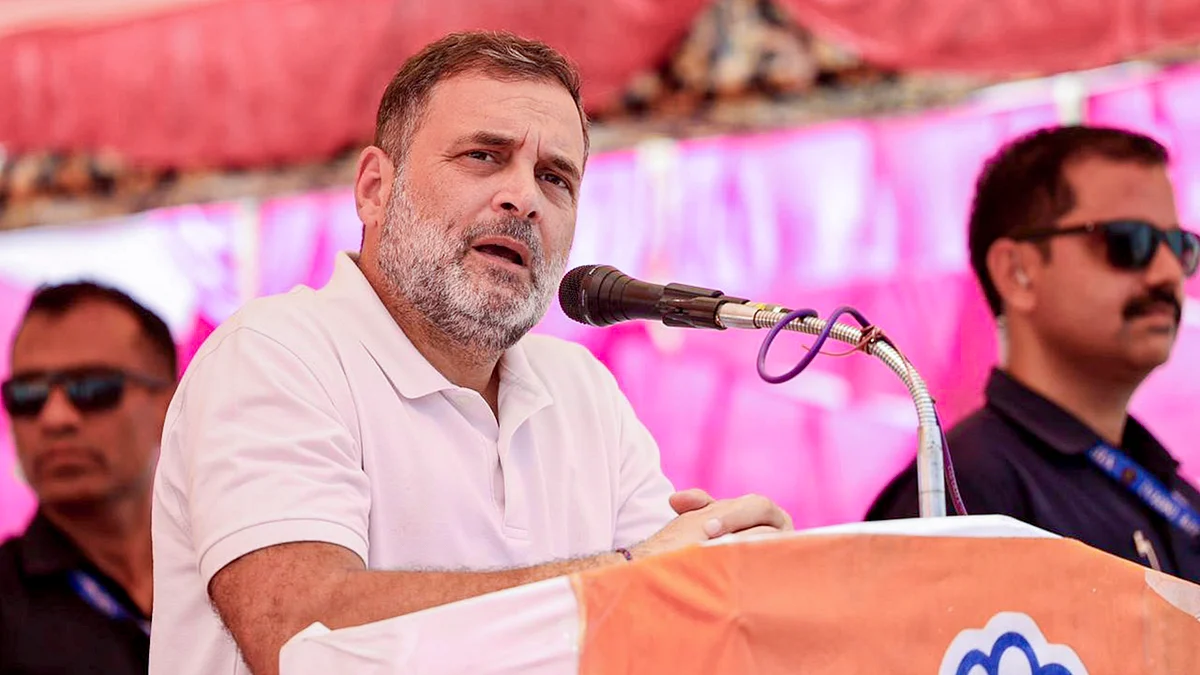 रायबरेली में मोदी-शाह पर राहुल गांधी का विवादित बयान, संविधान खत्म करने वालों के लिए कही ये बात