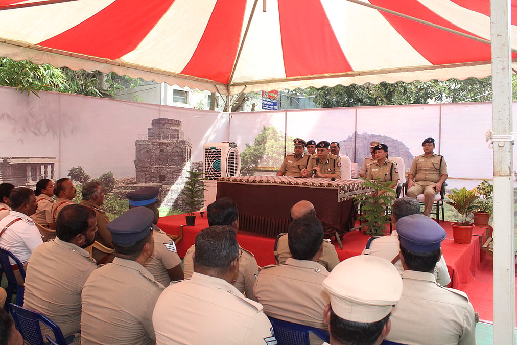 तमिलनाडु में जनसुनवाई करेगी पुलिस, डीजीपी का आदेश- सप्ताह में दो बार सुनें जनता की शिकायतें