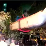 मुंबई के कुर्ला में मकानों पर गिरी क्रेन, आठ लोग घायल