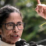 ममता बनर्जी की बढ़ी मुश्किलें: पूर्व सीएम पर हाईकोर्ट के आदेश के उल्लंघन का आरोप, पुलिस ने दर्ज की एफआईआर