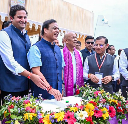 कारपोरेट : असम पहुंचा अडानी पावर लिमिटेड, 3200 मेगा प्लांट और ₹48000 करोड़ का निवेश, मुख्यमंत्री हिमंत विश्व शर्मा ने रखी आधारशिला