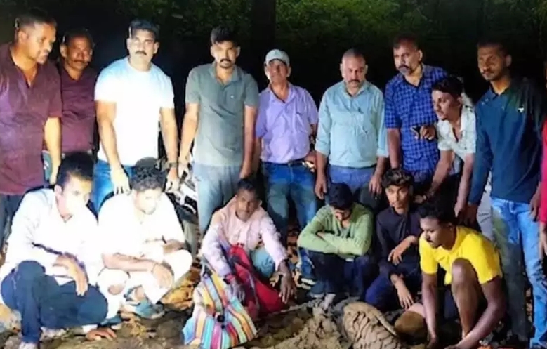 बड़ी खबर : ऑपरेशन सेफ पैसेज 3.0 : बड़ा तस्कर गिरोह पकड़ाया, बाघ की हड्डियां और जिंदा पैंगोलिन के साथ 6 गिरफ्तार