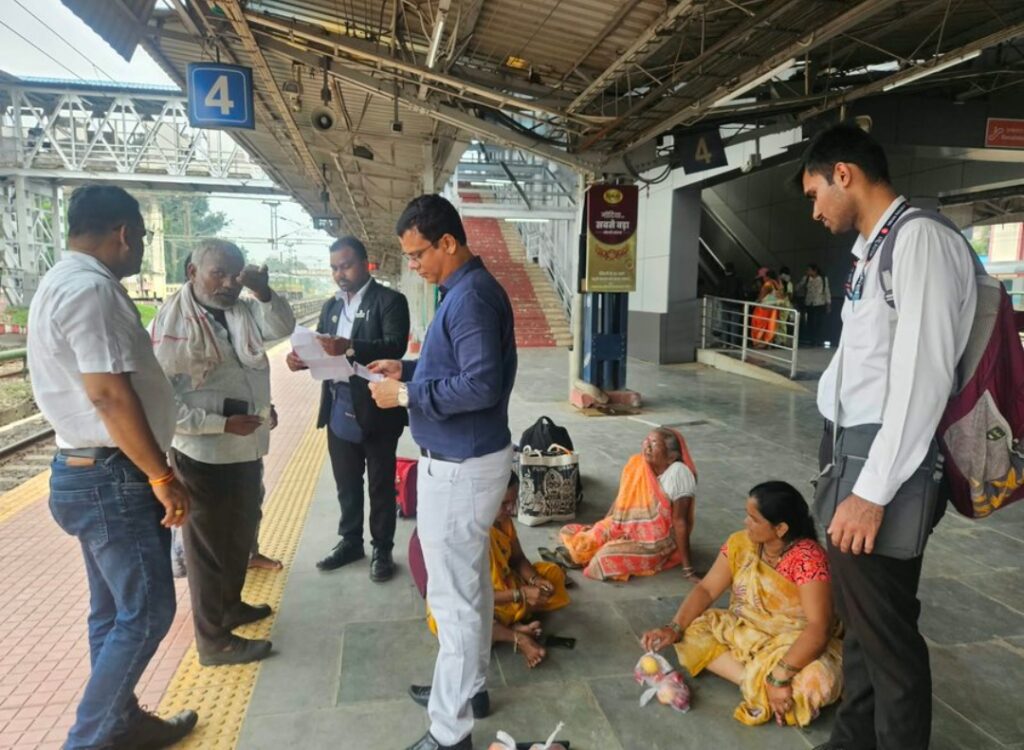 यात्रीगण ध्यान दें : रेलवे का विशेष टिकट चेकिंग अभियान 1 से 31 अक्टूबर तक चलेगा, पहचान पत्र और कंसेशन या कोटे से जुड़े दस्तावेज भी जांचे जाएंगे