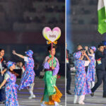 एशियन गेम्स 2026 का शानदार आगाज: मनु और पवन ने थामा तिरंगा, ओपनिंग सेरेमनी में दिखी देश की ताकत