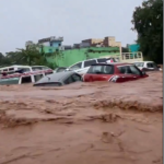 Odisha news चक्रवात से बाढ़ का कहर, गंजाम-गजपति में नदियां खतरे के निशान से ऊपर, सैकड़ों गांव बाढ़ से घिरे, ओडिशा की प्रमुख खबरें जानिए