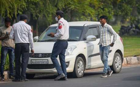 वाहन का चालान गलत हुआ है तो 45 दिन के अंदर आपत्ति दर्ज करा सकते हैं! ई-चालान व्यवस्था में अब वाहन मालिक रख सकेंगे अपना पक्ष