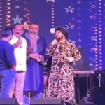 VIDEO पंजाबी सिंगर दिलेर मेहंदी की सार्वजनिक मंच पर बेइज्जती, फूटा कैबिनेट मंत्री का गुस्सा, बोले— बोल तो नही पा रहे, गाना क्या गाओगे