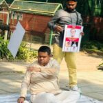सनसनी : कांग्रेस नेता ने 10 जनपथ के बाहर दिया धरना, पत्नी को टिकट दिलाने 07 करोड़ देने का आरोप