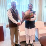 सीएम साय सिंगापुर पहुंचे, उच्चायुक्त शिल्पक अंबुले ने किया स्वागत, SING फोरम 2026 में सहभागिता करेंगे मुख्यमंत्री, छत्तीसगढ़ में निवेश की संभावनाएं तलाशी जाएंगी