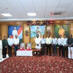 विधानसभा ने राष्ट्रपिता महात्मा गांधी और लाल बहादुर शास्त्री को याद किया, विधानसभा सचिव दिनेश शर्मा ने पुष्पांजलि अर्पित कर श्रद्धा सुमन अर्पित किया, गाये गए भजन