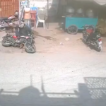 VIDEO लश्कर के शीर्ष कमांडर की सरेआम गोली मारकर हत्या..एक बंदूक ने धोखा दिया तो दूसरी बंदूक से उड़ाया, इंडियंस बोले वेलडन