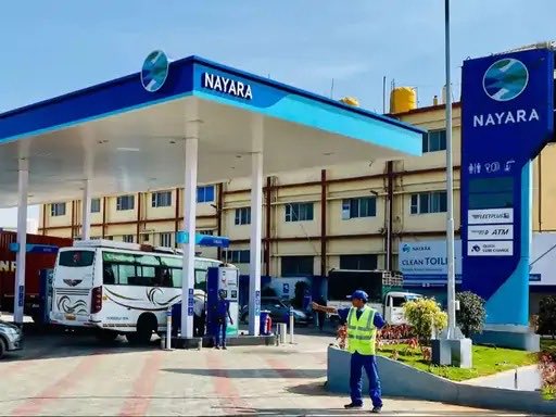 Petrol Diesel पेट्रोल-डीजल के दाम बढ़े, कीमतों में 5 रूपए और डीजल की कीमतों में 3 रूपए प्रति लीटर की वृद्धि, कीमतें आज सुबह से ही लागू