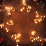 Mashaal Raas Garba : जलती आग के बीच गरबा करते हैं युवा, अधूरी है नवरात्रि इसे देखे बगैर