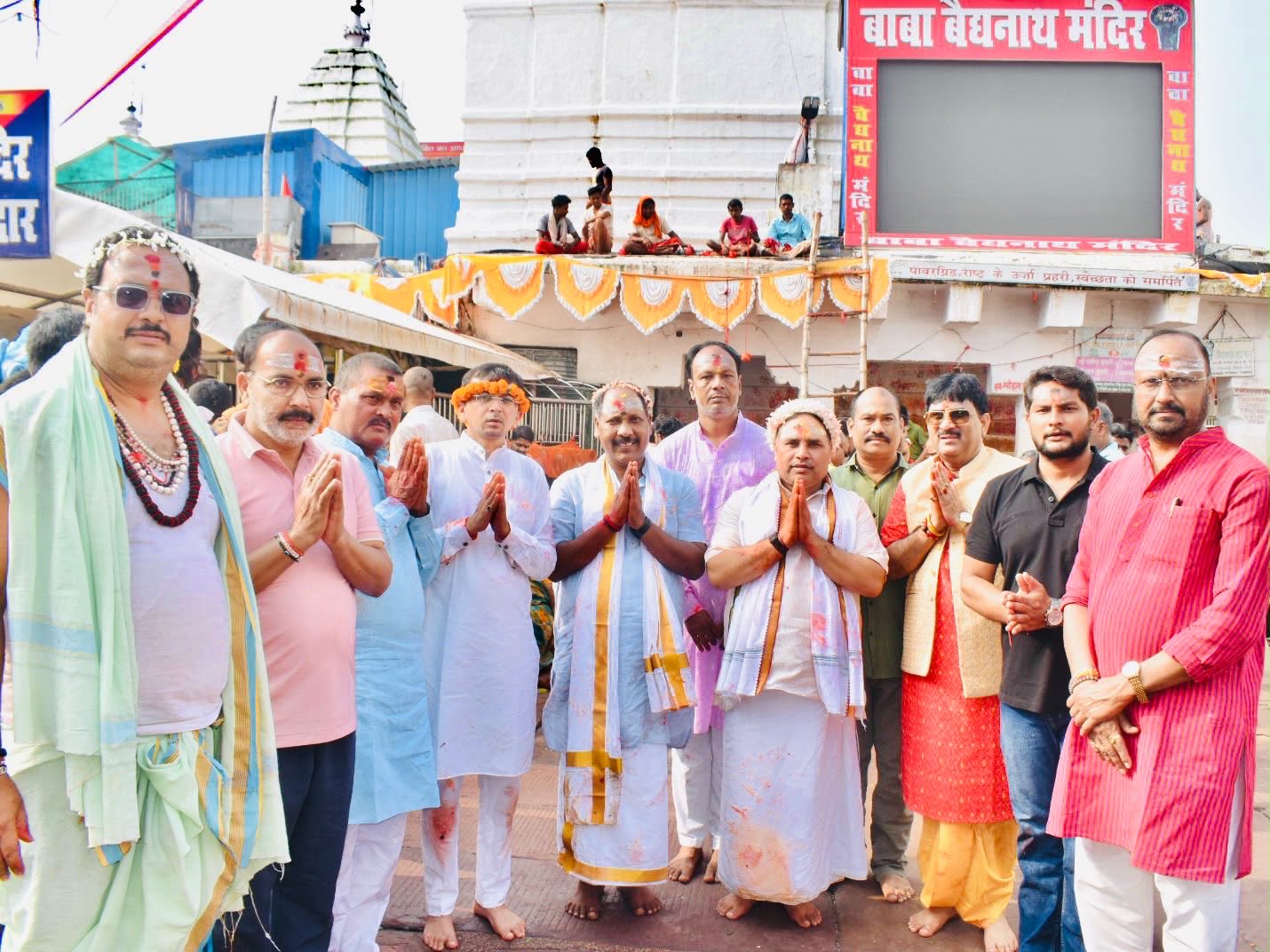 BJP : पवन साय ने झारखण्ड में पदभार संभाला, बाबा बैद्यनाथ धाम एवं बाबा वासुकिनाथ धाम का लिया आर्शीवाद, परिचयात्मक बैठक को संबोधित किया