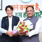 सीएम साय आज से 3 दिन तक सिंगापुर दौरे पर, छत्तीसढ़ में आईटी, सेमीकंडक्टर, क्लाउड, फार्मा, इलेक्ट्रॉनिक्स, लॉजिस्टिक और स्किल ट्रेनिंग जैसे क्षेत्रों में निवेश लाना मुख्य लक्ष्य, जापानी कंपनी 100 करोड़ के निवेश की तैयारी में