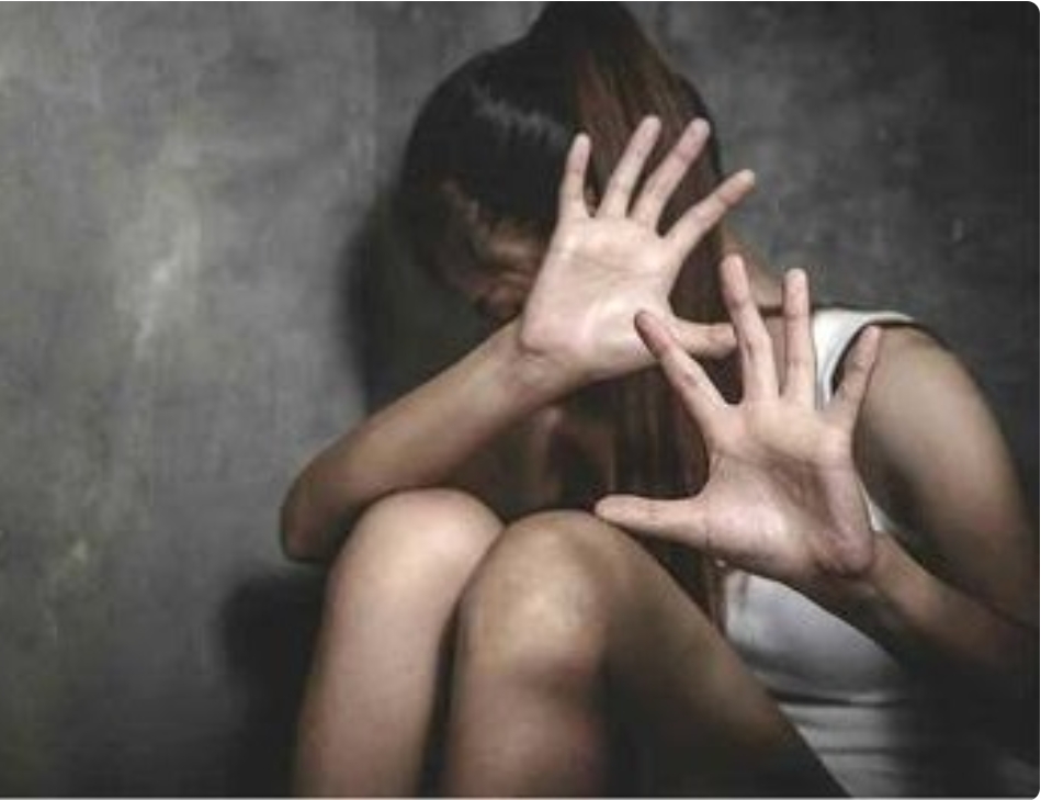 Gangrape : 14 वर्षीय छात्रा से सामूहिक दुष्कर्म का आरोप, दो युवकों के खिलाफ FIR दर्ज
