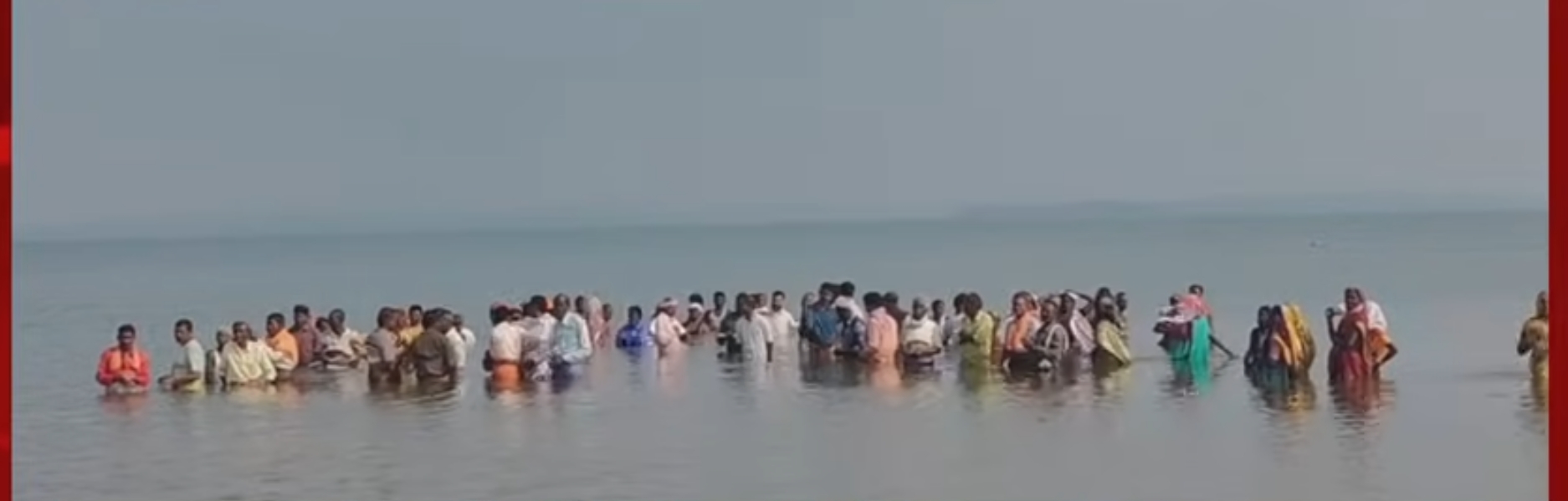 जल सत्याग्रह शुरू : गंगरेल बांध में 78 डूब प्रभावितों का अनिश्चितकालीन धरना शुरू, हाईकोर्ट का आदेश का भी पालन नहीं