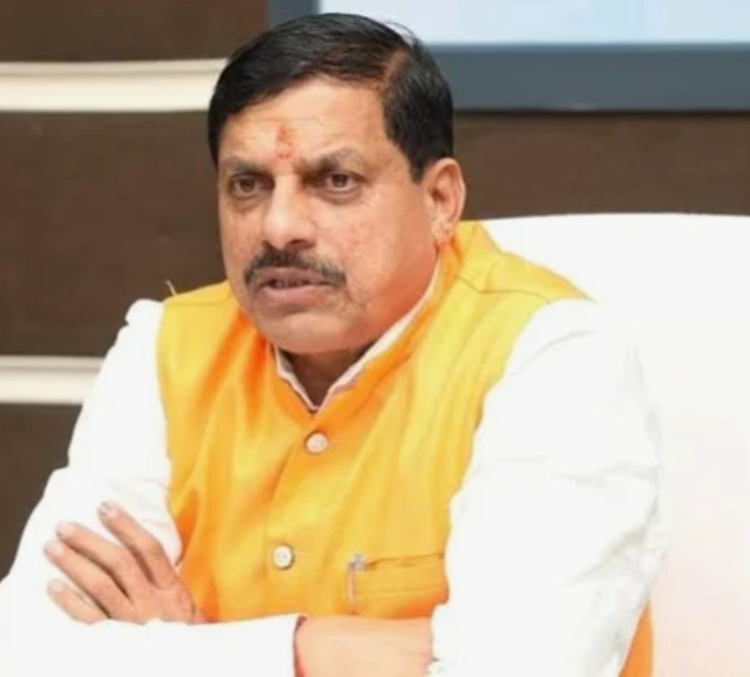 IAS Transfer: मध्य प्रदेश सरकार ने IAS अधिकारियों का ट्रांसफर किया, सीएम के प्रमुख सचिव से लेकर कई जिलों के कलेक्टर बदले