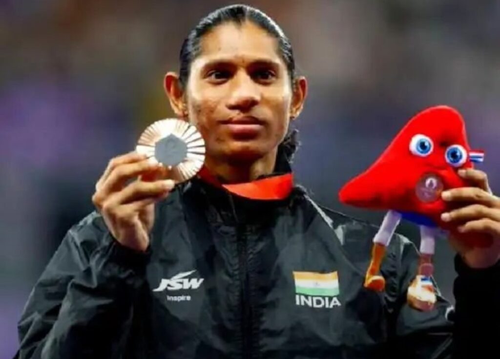 Asian Para Games 2026: शीतल देवी ने वर्ल्ड रिकॉर्ड बनाया, दीप्ति जीवन ने भारत को दिलाया गोल्ड, एशियाई पैरा खेलों में 400 मीटर T20 स्पर्धा में बनाया नया रिकॉर्ड